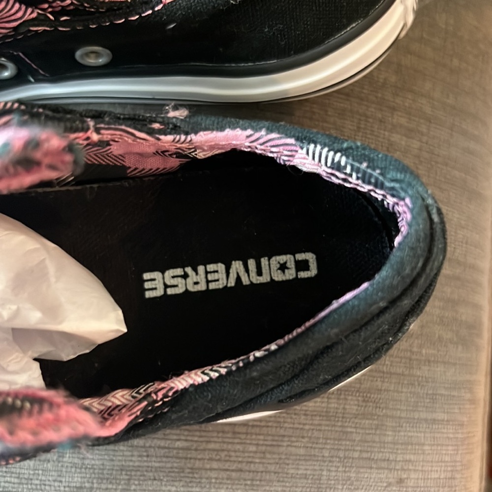 Converse - Picture 7 of 7